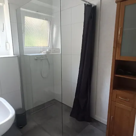 Deisterferien, 5 Minuten Zur Landesgartenschau, Hunde Kosten Extra,terrasse, Netflix, Wlan, A2, B65, Bis 8 Personen Beckedorf (Schaumburg)
