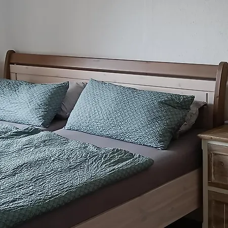 Deisterferien, 5 Minuten Zur Landesgartenschau, Hunde Kosten Extra,terrasse, Netflix, Wlan, A2, B65, Bis 8 Personen