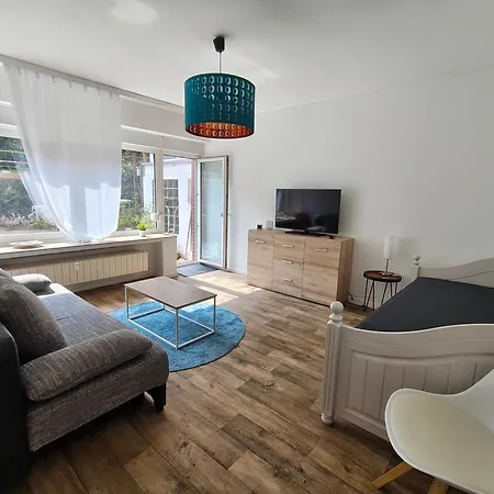 Deisterferien, 5 Minuten Zur Landesgartenschau, Hunde Kosten Extra,terrasse, Netflix, Wlan, A2, B65, Bis 8 Personen Appartement Beckedorf (Schaumburg)