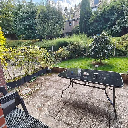 Deisterferien, 5 Minuten Zur Landesgartenschau, Hunde Kosten Extra,terrasse, Netflix, Wlan, A2, B65, Bis 8 Personen *
