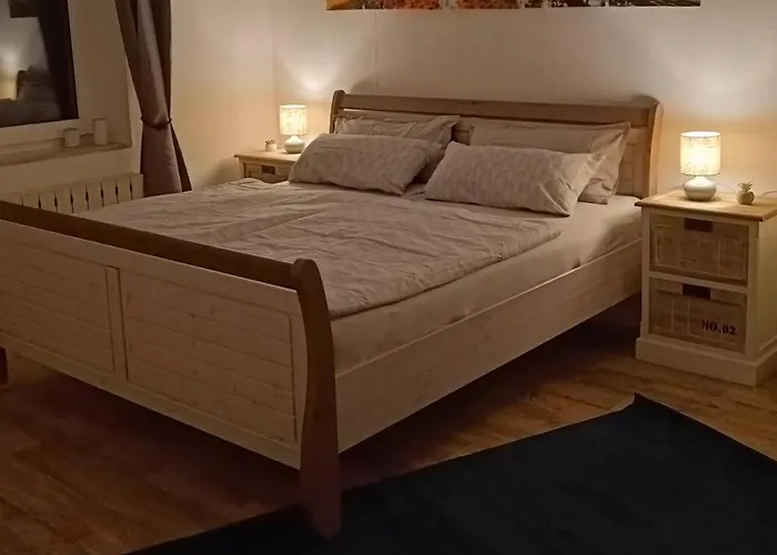 Deisterferien, 5 Minuten Zur Landesgartenschau, Hunde Kosten Extra,terrasse, Netflix, Wlan, A2, B65, Bis 8 Personen Beckedorf (Schaumburg)